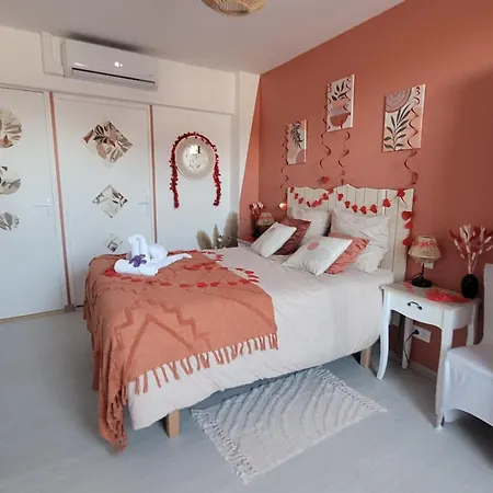 Le Clos Des Voyageurs Bed & Breakfast 3*