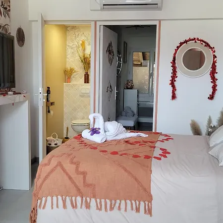 Le Clos Des Voyageurs Bed & Breakfast 3*